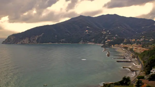La splendida baia di Moneglia